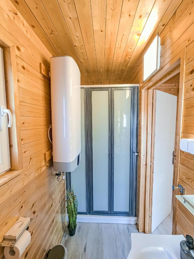 Cosa Nostra Apartman Sárvár المظهر الخارجي الصورة